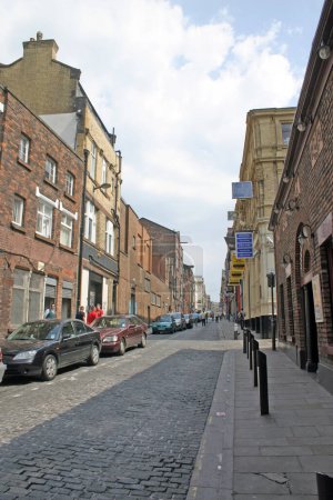 Téléchargez les photos : Cobbled Street à Liverpool Angleterre - en image libre de droit