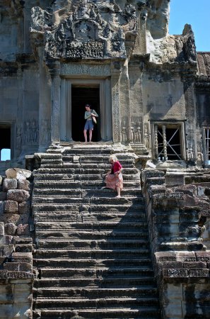 Foto de Escalones empinados en Angkor Wat - Imagen libre de derechos