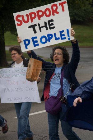 Foto de Manifestantes de atención médica durante el día - Imagen libre de derechos