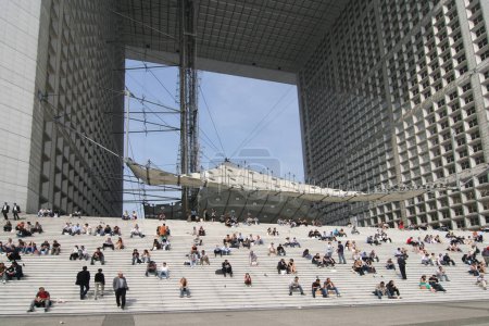 Téléchargez les photos : Arc de La Défense à Paris, France - en image libre de droit