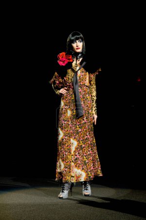 Téléchargez les photos : Betsey Johnson Automne 2011 Fashion Week New York - en image libre de droit