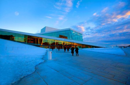 Téléchargez les photos : Opéra d'Oslo en Norvège - en image libre de droit