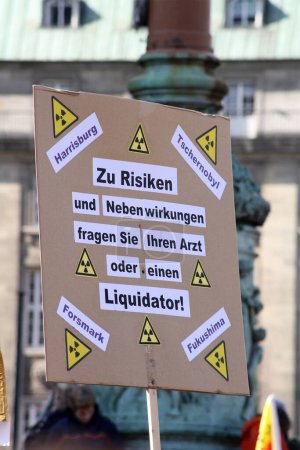 Foto de Protesta contra la energía nuclear 2011 - Imagen libre de derechos