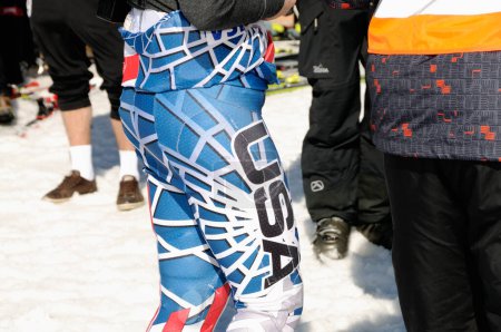 Téléchargez les photos : Gros plan de États-Unis Ski girl - en image libre de droit