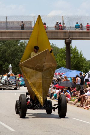 Foto de Houston Art Car Parade 2011. carnaval creativo personalizado del coche - Imagen libre de derechos