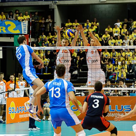 Foto de Liga de Campeones de Voleibol CEV 2010-2011, Final Four Classification match 3 / 4 - Imagen libre de derechos