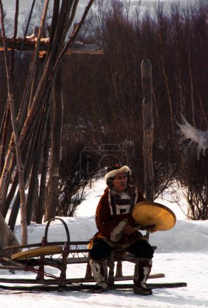 Téléchargez les photos : Autochtones du nord de la Russie - en image libre de droit