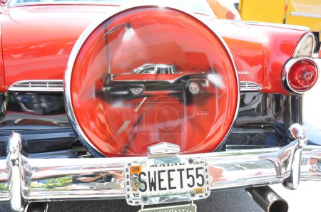 Téléchargez les photos : Vintage classique voiture américaine - en image libre de droit