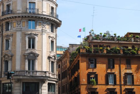 Foto de La hermosa vista sobre el famoso edificio italiano en Roma, Italia. - Imagen libre de derechos