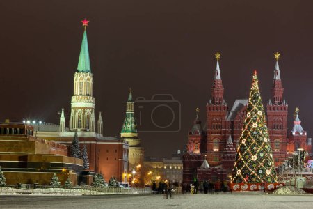 Foto de Árbol de Año Nuevo en la Plaza Roja, Moscú - Imagen libre de derechos