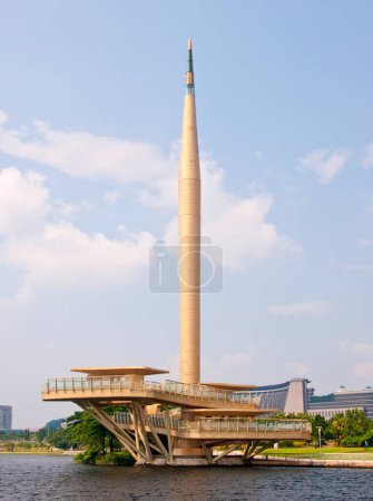 Foto de Monumento al Milenio en Putrajaya, Malasia - Imagen libre de derechos