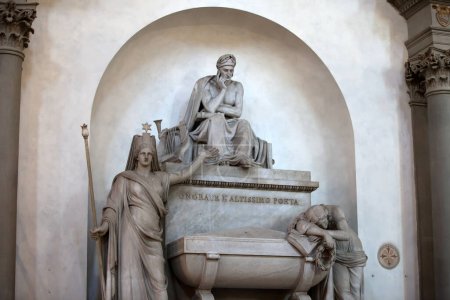 Téléchargez les photos : Florence Santa Croce.Tombeau de Dante Alighieri - en image libre de droit
