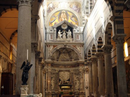 Foto de Pisa, Duomo catedral interior. - Imagen libre de derechos