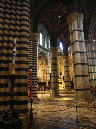 Téléchargez les photos : Sienne, vue de l'intérieur de la cathédrale - en image libre de droit