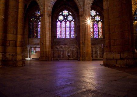 Foto de Interior de la Catedral de León - Imagen libre de derechos