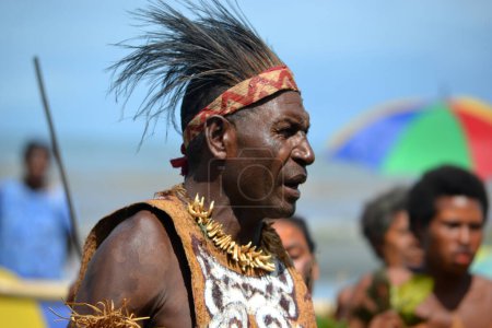 Téléchargez les photos : Festival de masque de danse traditionnelle Papouasie-Nouvelle-Guinée - en image libre de droit