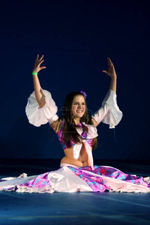 Foto de Intérprete en el espectáculo Dance - Imagen libre de derechos