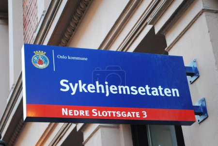 Téléchargez les photos : Panneau de bureau Sykehjemsetaten en Norvège - en image libre de droit