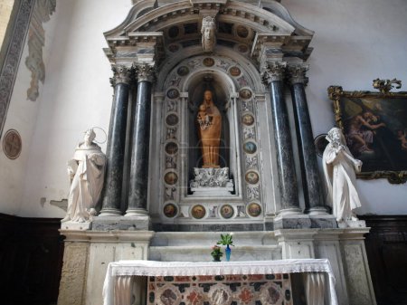 Téléchargez les photos : Venise - église St. Peters de Murano île - en image libre de droit