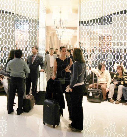 Téléchargez les photos : Salone del Mobile 2011, accessoires de mobilier international - en image libre de droit