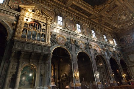 Foto de Basílica de Santissima Annunziata en Florencia. Italia - Imagen libre de derechos