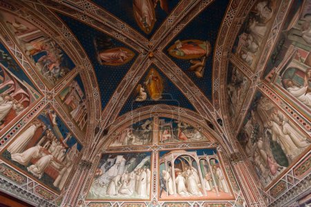 Téléchargez les photos : Fresque de l'église de Florence - San Miniato al Monte - en image libre de droit