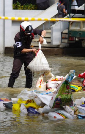 Foto de Octubre 30,2011 Bangkok inundación - Imagen libre de derechos