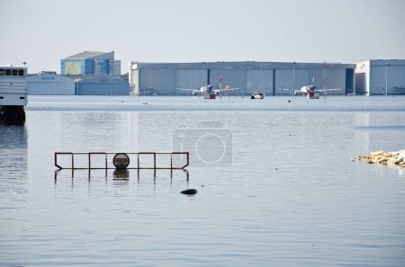 Téléchargez les photos : Aéroport de Donmuang touché par les inondations - en image libre de droit