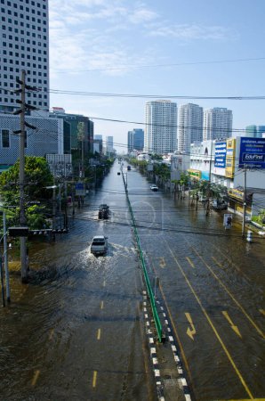 Téléchargez les photos : Bangkok Thaïlande lors de sa pire inondation. - en image libre de droit