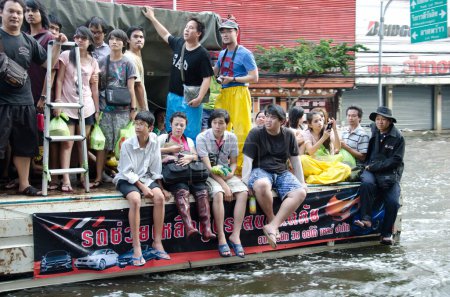 Téléchargez les photos : Inondation à Bangkok, Thaïlande - en image libre de droit