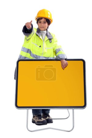Téléchargez les photos : Petit garçon habillé comme entretien d'autoroute - en image libre de droit
