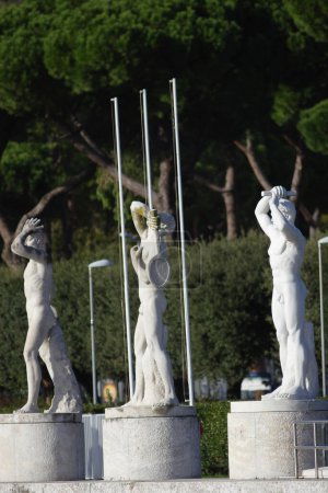 Foto de Estatuas en el parque - Imagen libre de derechos