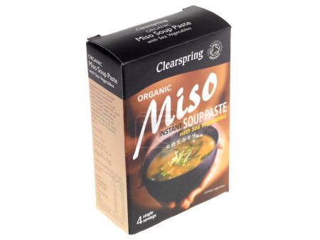 Téléchargez les photos : Miso Soupe Coller sur fond blanc - en image libre de droit
