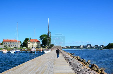 Téléchargez les photos : Kalmar vue sur le port, image colorée - en image libre de droit