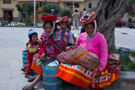 Photo for Portrait of Women and Children, Peru - Royalty Free Image