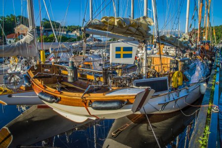Foto de Exhibition of boats in the port of Halden - Imagen libre de derechos