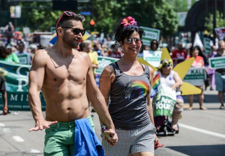 Foto de Minneapolis, MN, Desfile del Orgullo LGBT 2013 - Imagen libre de derechos