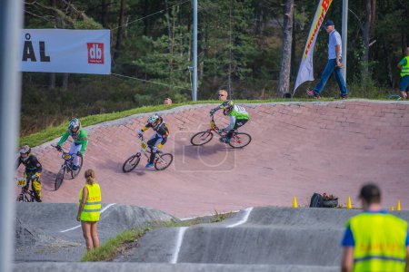 Téléchargez les photos : "Coupe de Norvège en BMX" - en image libre de droit