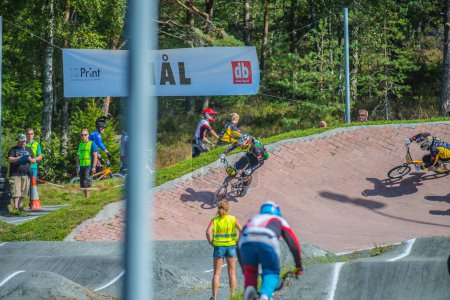 Téléchargez les photos : Coupe de Norvège en BMX - en image libre de droit