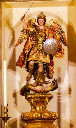 Téléchargez les photos : Église de la Statue Saint-Michel El Salvador Séville Andalousie Espagne - en image libre de droit