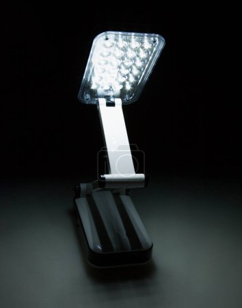 Téléchargez les photos : Lumière LED, illustration colorée - en image libre de droit