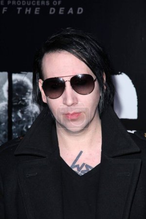 Foto de Marilyn Manson en The Thing World Premiere, AMC Citywalk Stadium 19, Universal City, CA - Imagen libre de derechos