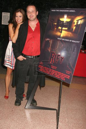 Foto de Richmond Arquette y Alli Costello En el estreno de Los Ángeles de Rift después de la fiesta. Linwood Dunn Theatre, Hollywood, CA. 05-02-08 - Imagen libre de derechos