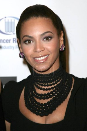Foto de Beyonce en la noche inolvidable de la Quinta Avenida de Saks. Beverly Wilshire Hotel, Beverly Hills - Imagen libre de derechos