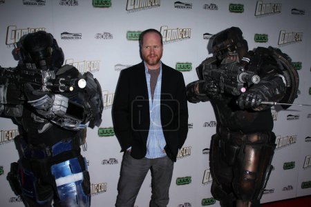 Foto de Joss Whedon en la Comic-Con Episodio IV: La Esperanza de Un Fan Los Angeles Estreno, Arclight, Hollywood, CA - Imagen libre de derechos