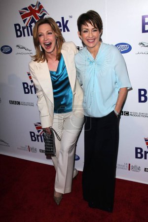 Téléchargez les photos : Sharon Lawrence, Patricia Heaton au lancement officiel de BritWeek, emplacement privé, Los Angeles, CA 24-04-12 - en image libre de droit