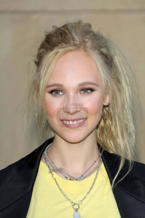 Photo for Juno Temple at the "Lovelace" Los Angeles Premiere, Egyptian Theater, Hollywood, CA - Royalty Free Image
