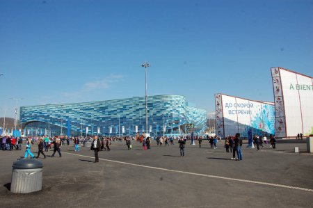 Téléchargez les photos : Parc Olympique du Stade Iceberg aux XXIIes Jeux Olympiques d'hiver de Sotchi - en image libre de droit