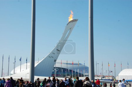 Téléchargez les photos : Feu olympique aux XXIIes Jeux Olympiques d'hiver de Sotchi 2014 - en image libre de droit