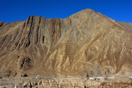 Téléchargez les photos : Paysage avec montagne au Ladakh, Inde
. - en image libre de droit
